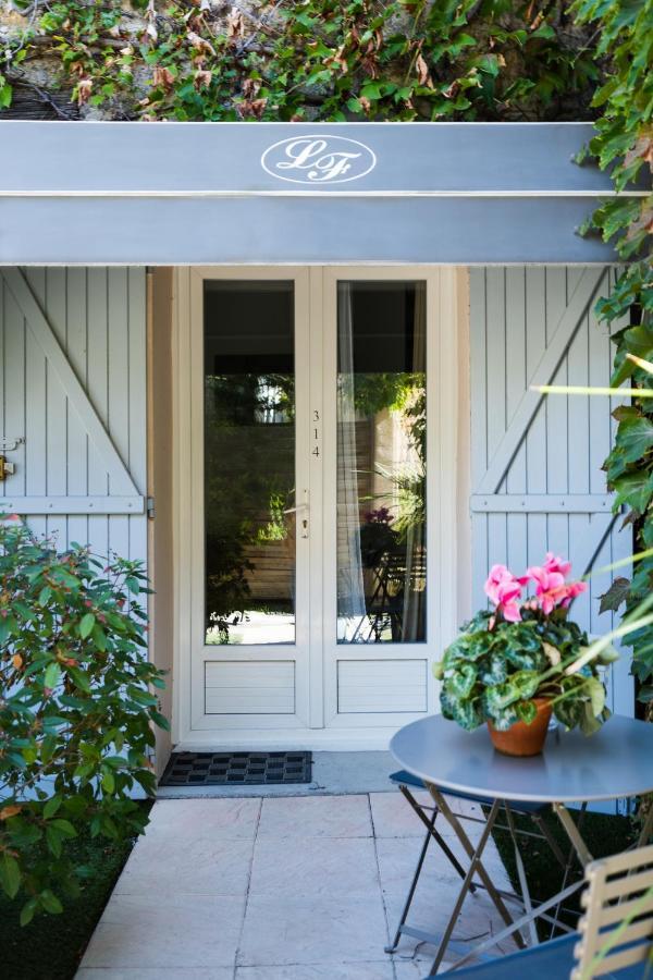 Logis Hôtel La Fenière La Bouilladisse Esterno foto